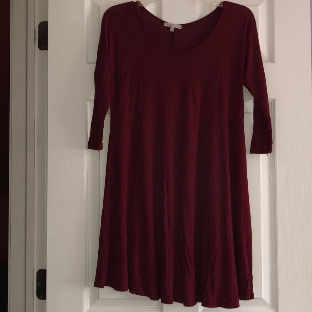 Maroon long sleeve dress